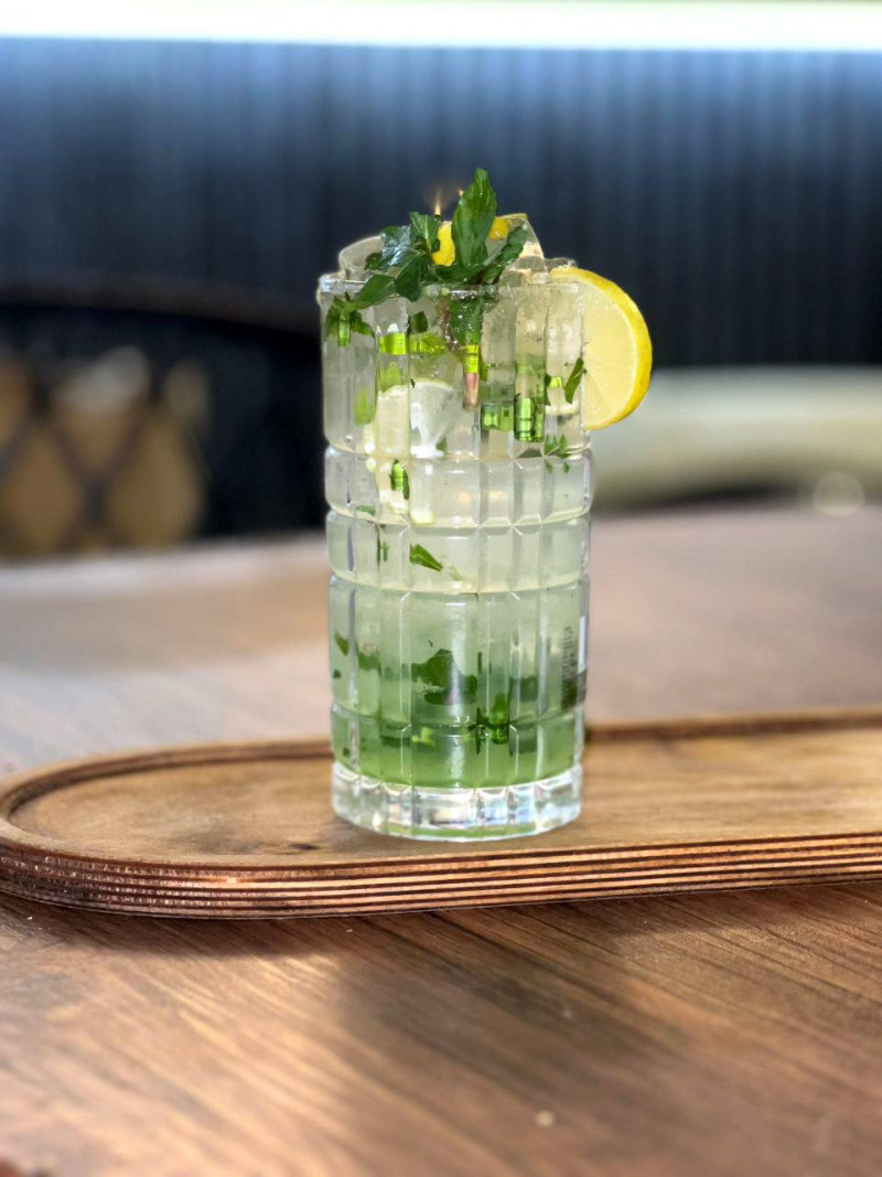 موهیتو، لاویه لانژ، بام بوکان، تهران، lavie lounge and bar